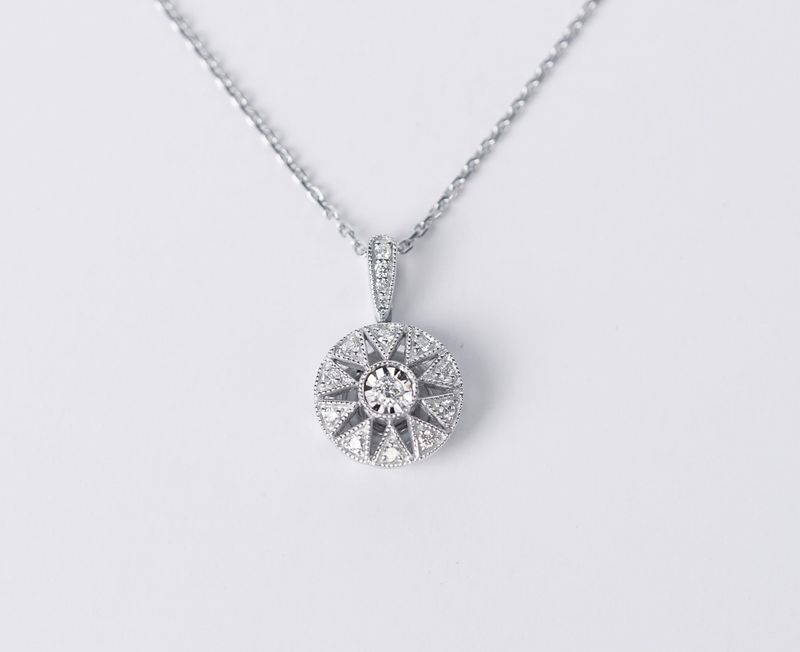 NEDX- 14KW 3.57g .15ctw Diamond Filagree Pendant 18&quot;