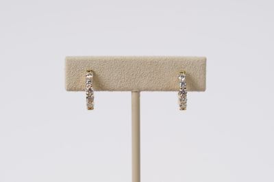 BTTX- 14KY 4.00g .73ctw Diamond Huggie Hoop Earrings