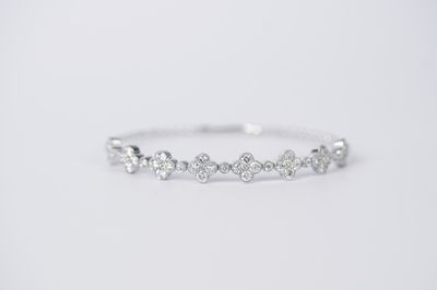 AATT- 14KW 10.88g 2.88ctw Diamond Flex Bangle