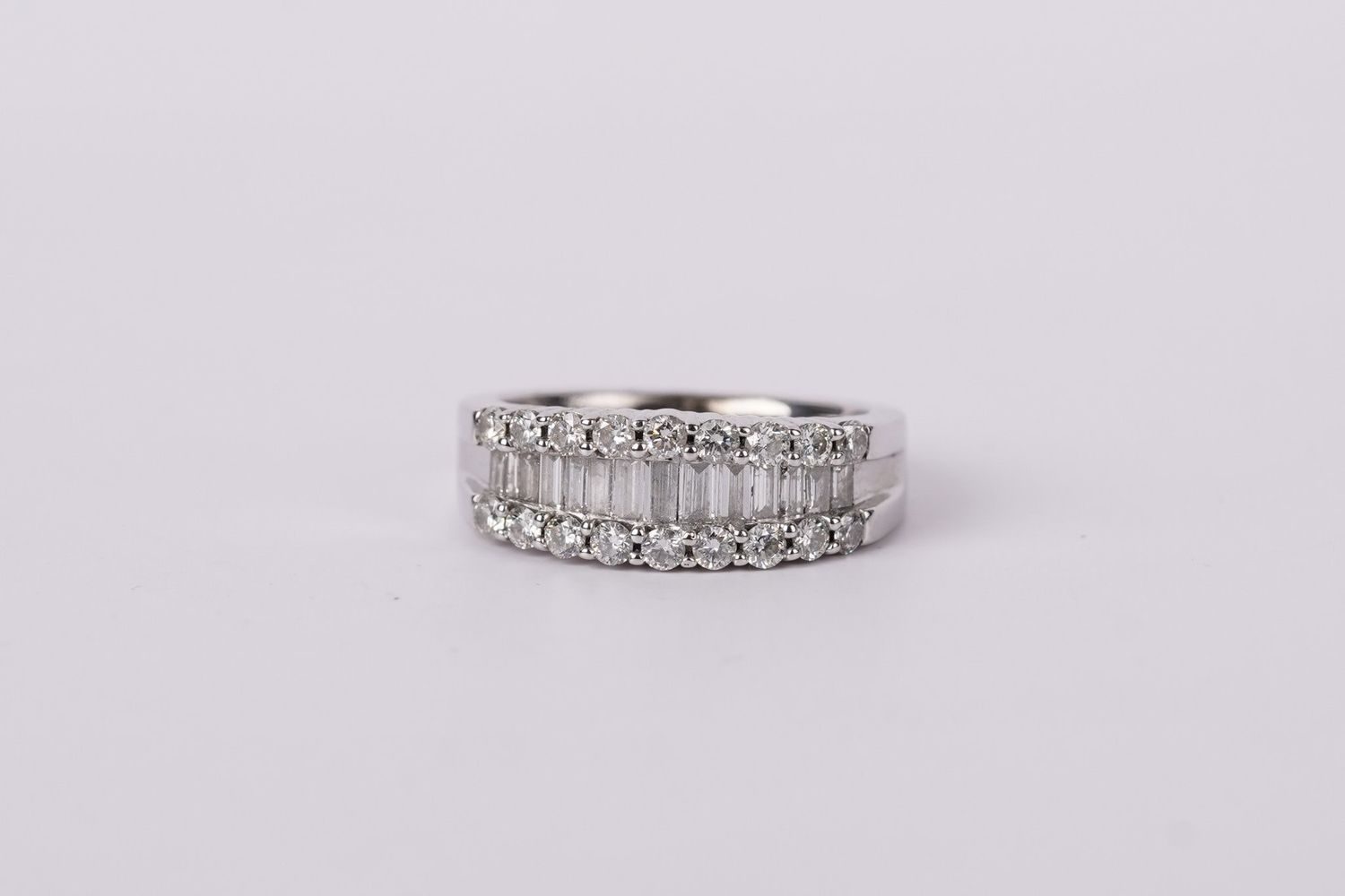 NETX- 14KW 5.15g 1.50ctw Baguette &amp; Round Diamond Fashion Ring (size 6)