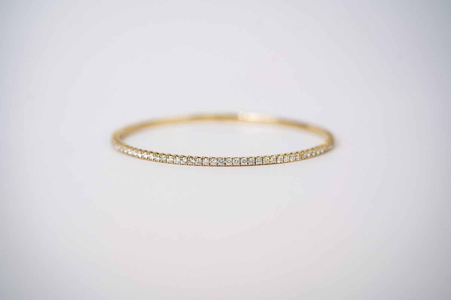 VNTT- 14KY 6.03g 2.00ctw Diamond Flex Bangle