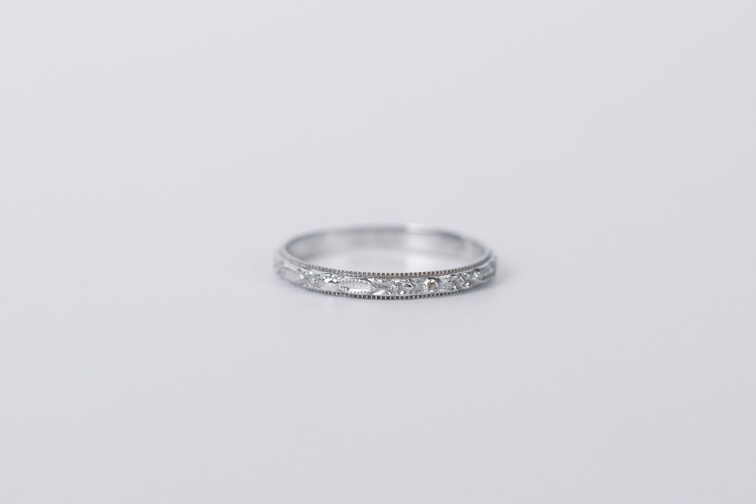 DDX- 14KW 1.06g 2mm Engraved Stackable Band (size 5.5)