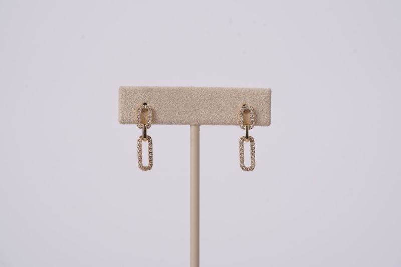 DTTX- 14KY 2.40g .36ctw Diamond Fashion Link Dangle Earrings