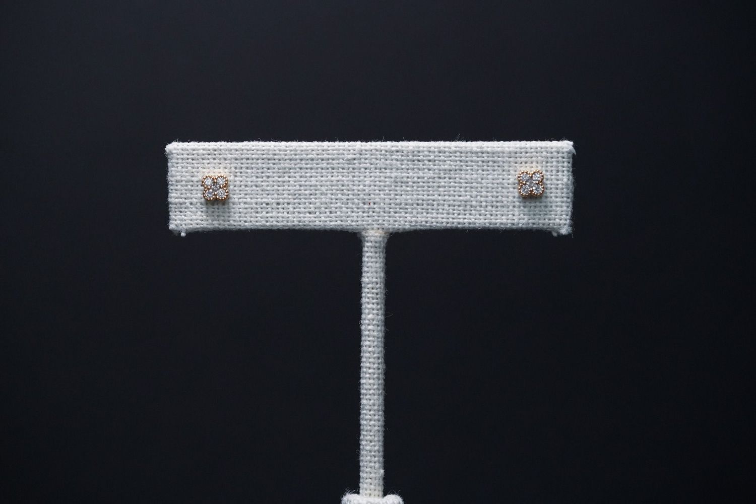 AAD- 18KY 1.05g .15ctw Diamond Alhambra Earrings