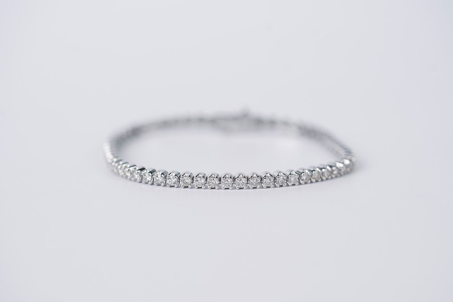 AATTX- 14KW 12.65g 3.05ctw H-I/SI1 Round Diamond Tennis Bracelet 7&quot;