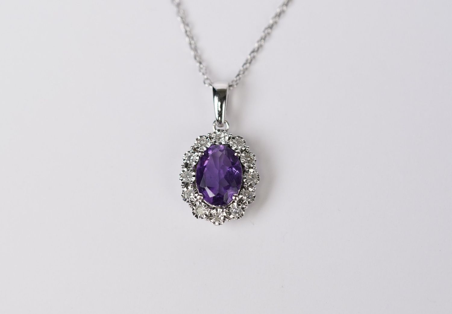 ARN- 14KY 2.60g 1.24ctw Amethyst &amp; Diamond Halo Pendant 16-18&quot;