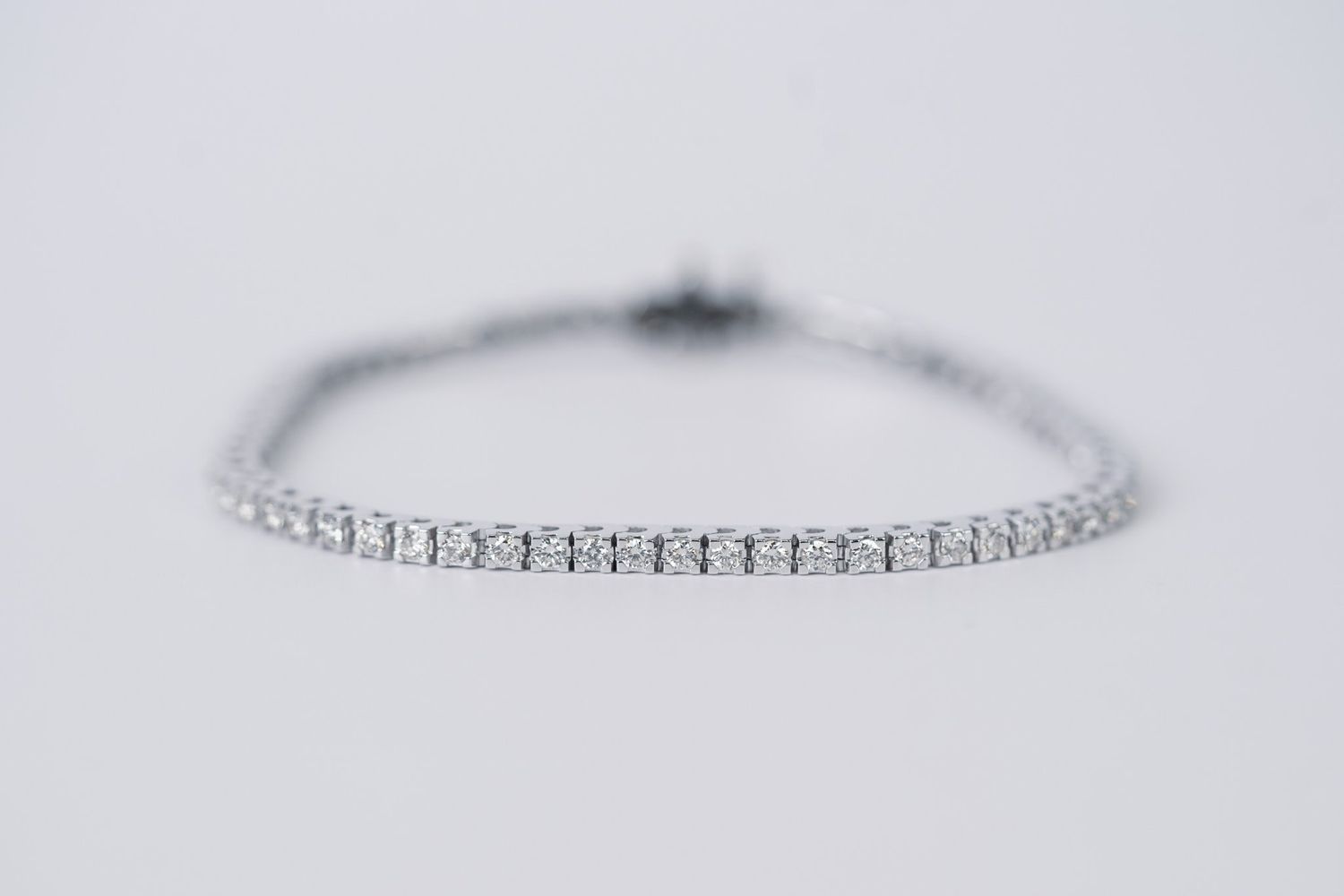 VIET- 14KW 11.23g 2.00ctw H-I/SI1 Diamond Tennis Bracelet 7&quot;