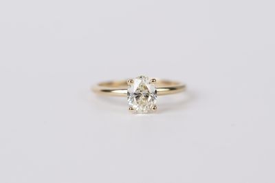 AITT- 14KY 2.62g 1.20ct K/VS2 Oval Diamond Solitaire Engagement Ring (size 7)