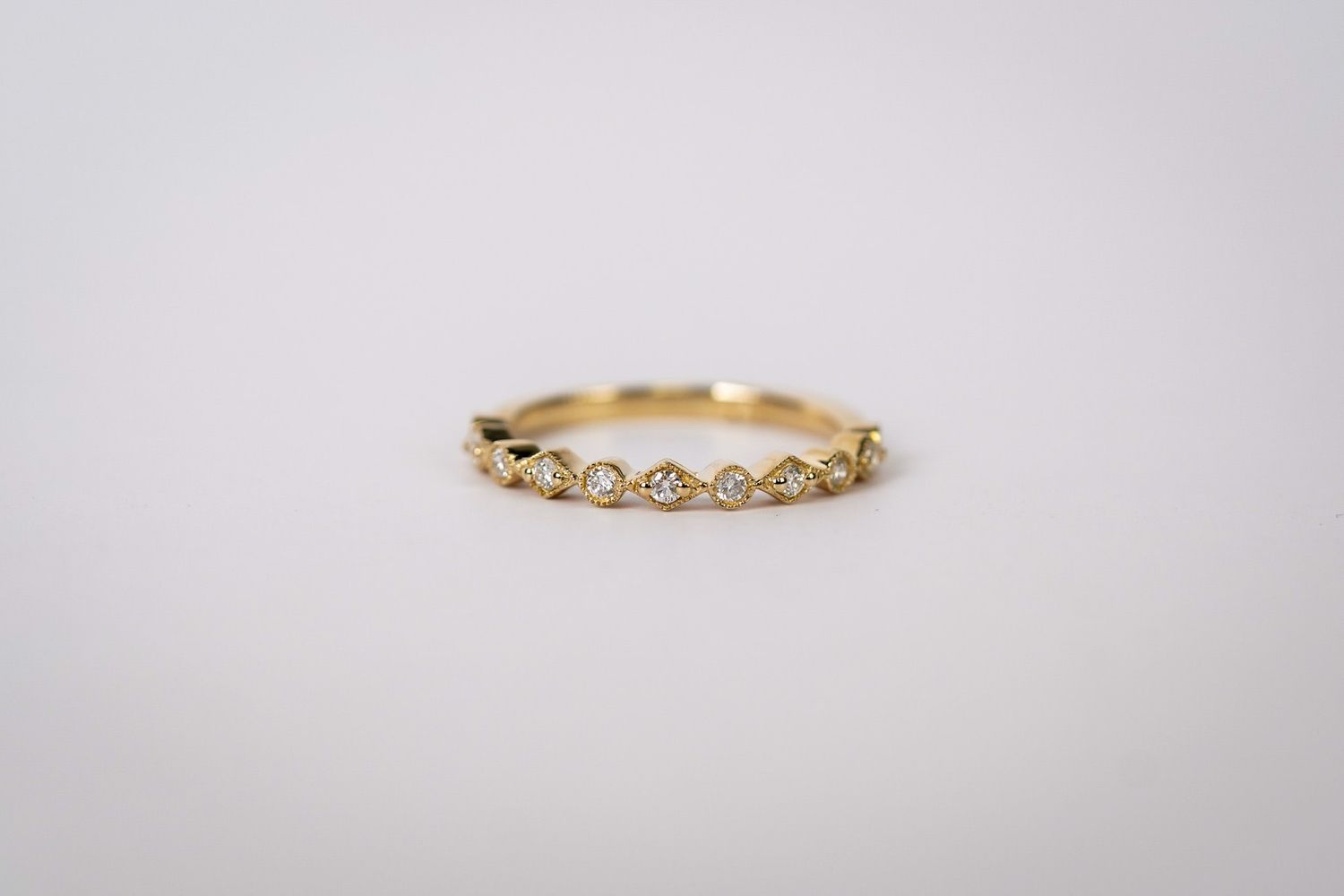 ABD- 14KY 1.80g .22ctw Diamond Stackable Band (size 7)