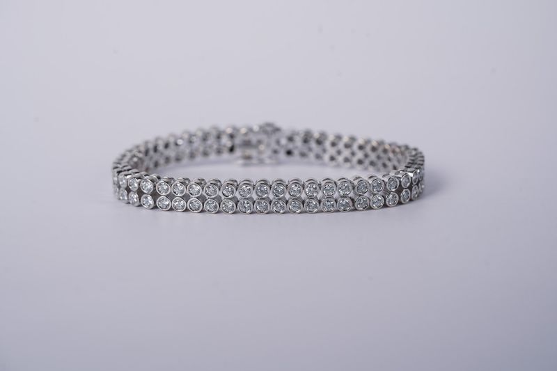 ABDT- 18KW 30.30g 5.00ctw Diamond Bezel Vintage Bracelet 7&quot;