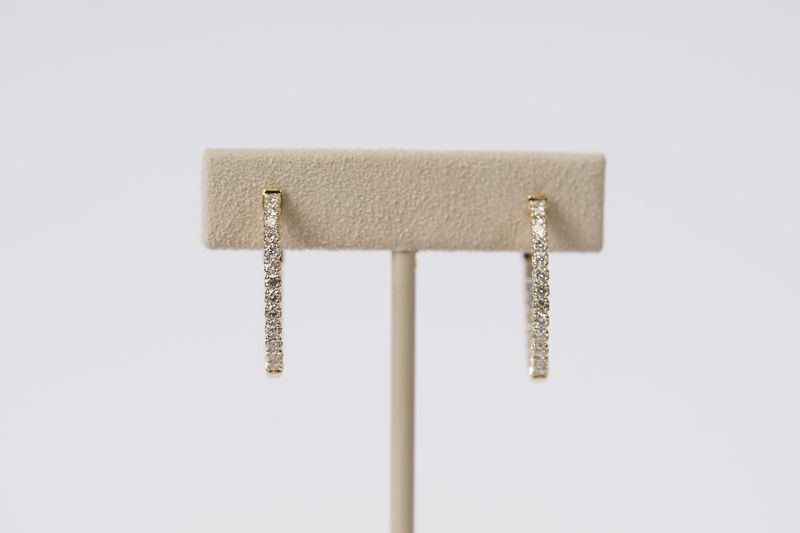 BETX- 14KY 3.57g 1.04ctw Diamond Inside/Out Hoop Earrings