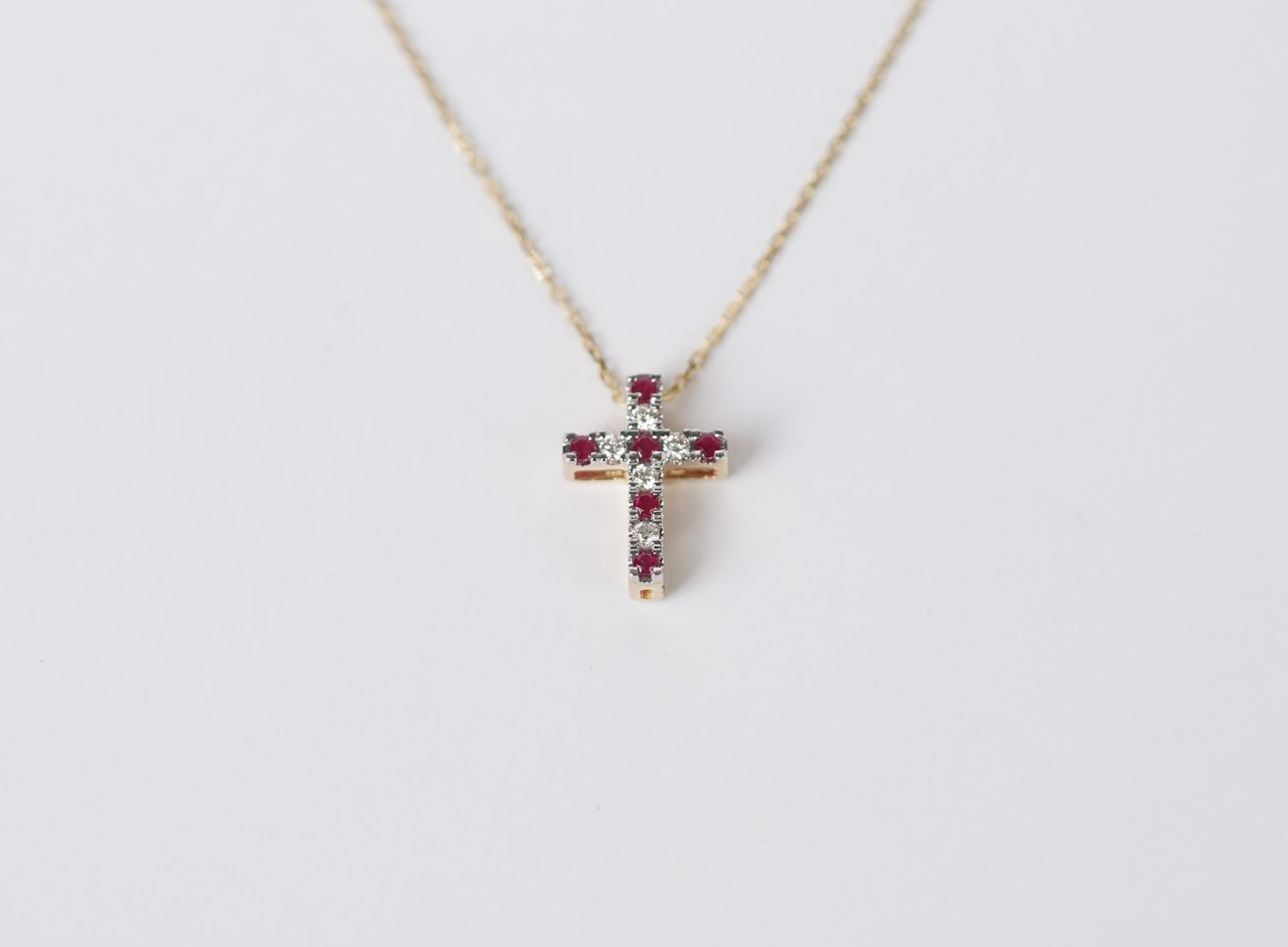 AVL- 14KY 1.8g .18ctw Ruby &amp; Diamond Cross Necklace 16-18&quot;
