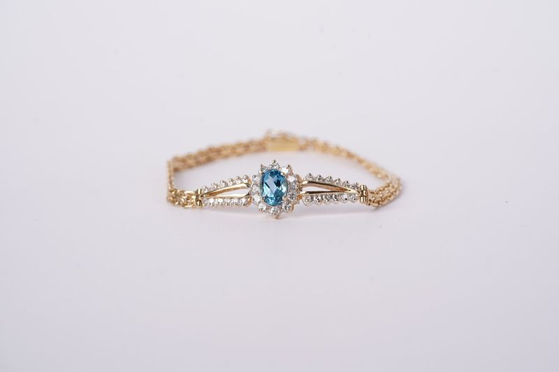 BETX- 14YG 8.90g 2.26ctw (1.43ctr) Blue Topaz &amp; Diamond Bracelet 7.5&quot;