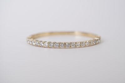 ERTT- 14KY 18.31g 7.10ctw Diamond Flex Bangle