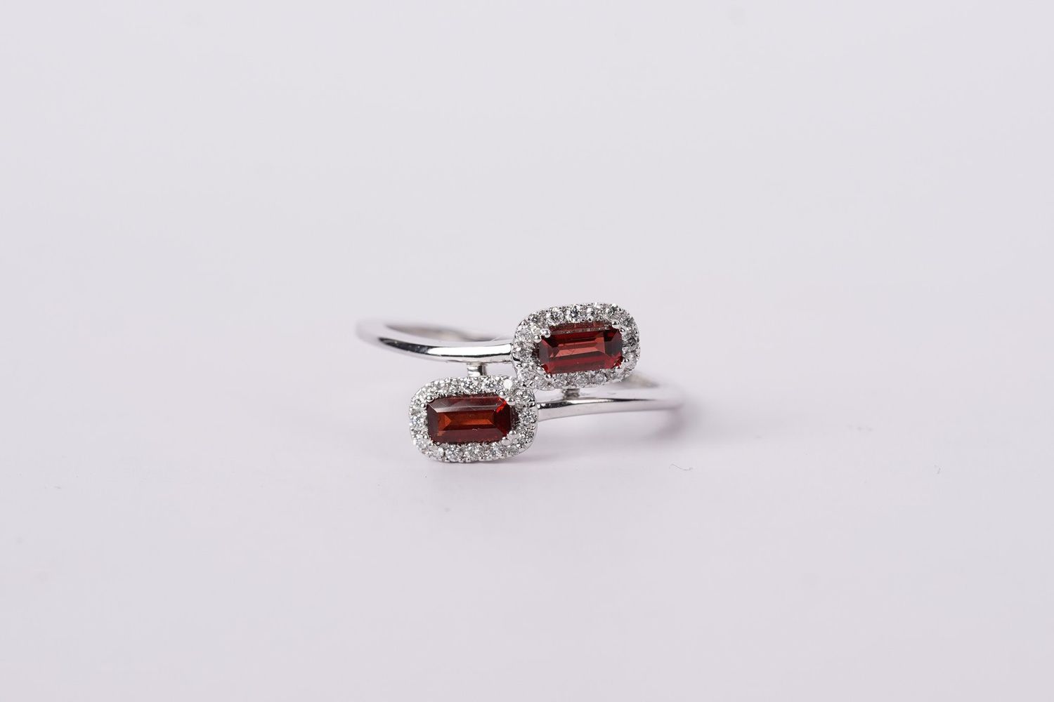 ALL- 10KW 2.72g .64ctw Garnet &amp; Diamond Fashion Ring (size 7)