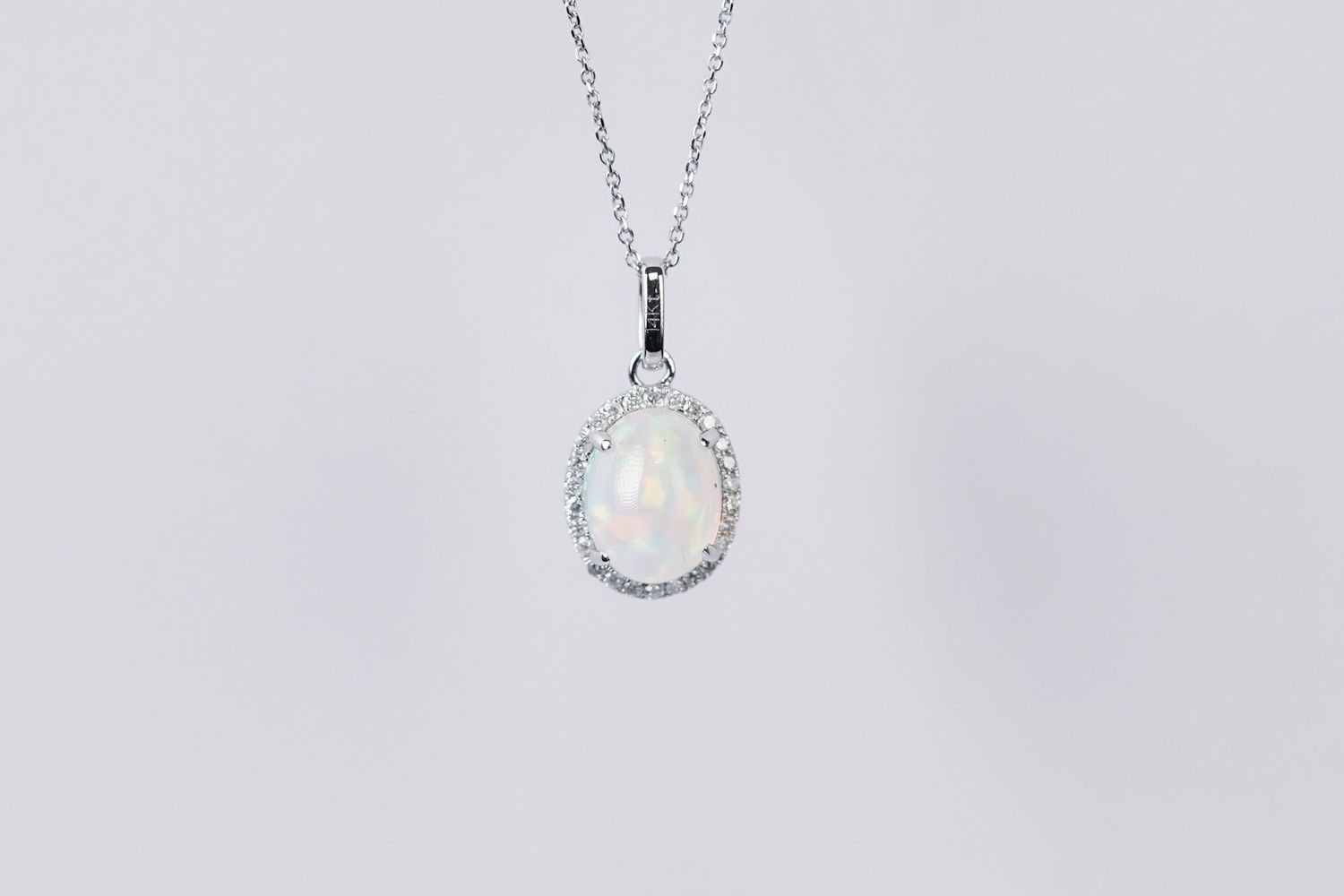 AAE- 14KW 1.90g 1.15ctw (1.00ctr) Opal &amp; Diamond Halo Pendant 16-18&quot;