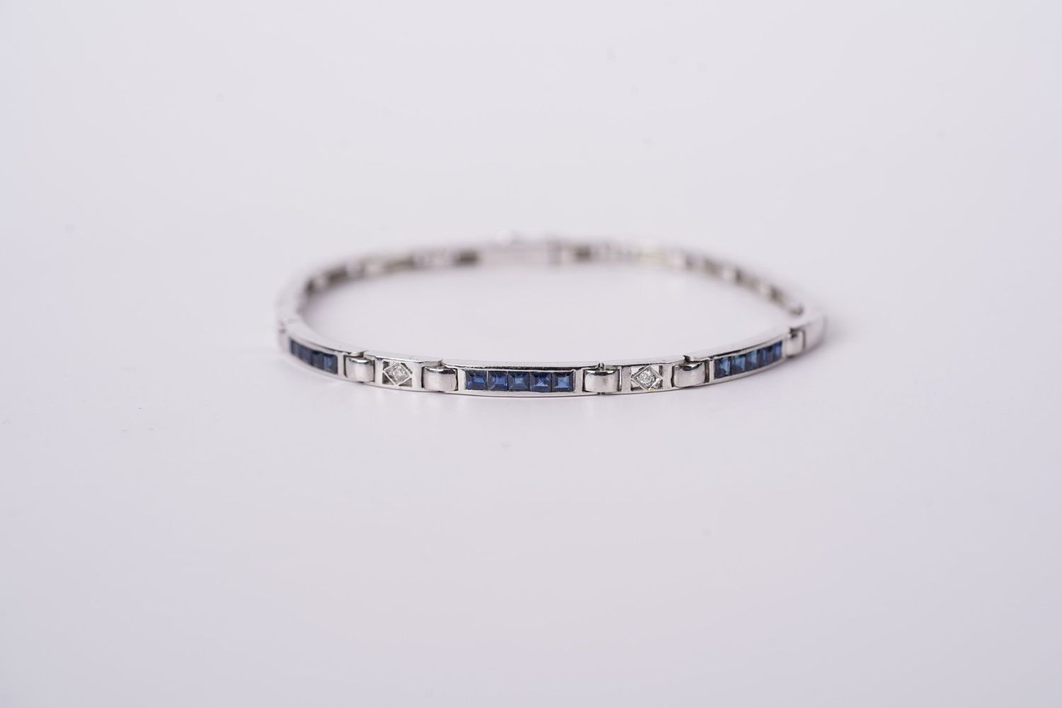 BTTX- 18KW 12.70g 1.00ctw Sapphire &amp; Diamond Antique Bracelet 7&quot;