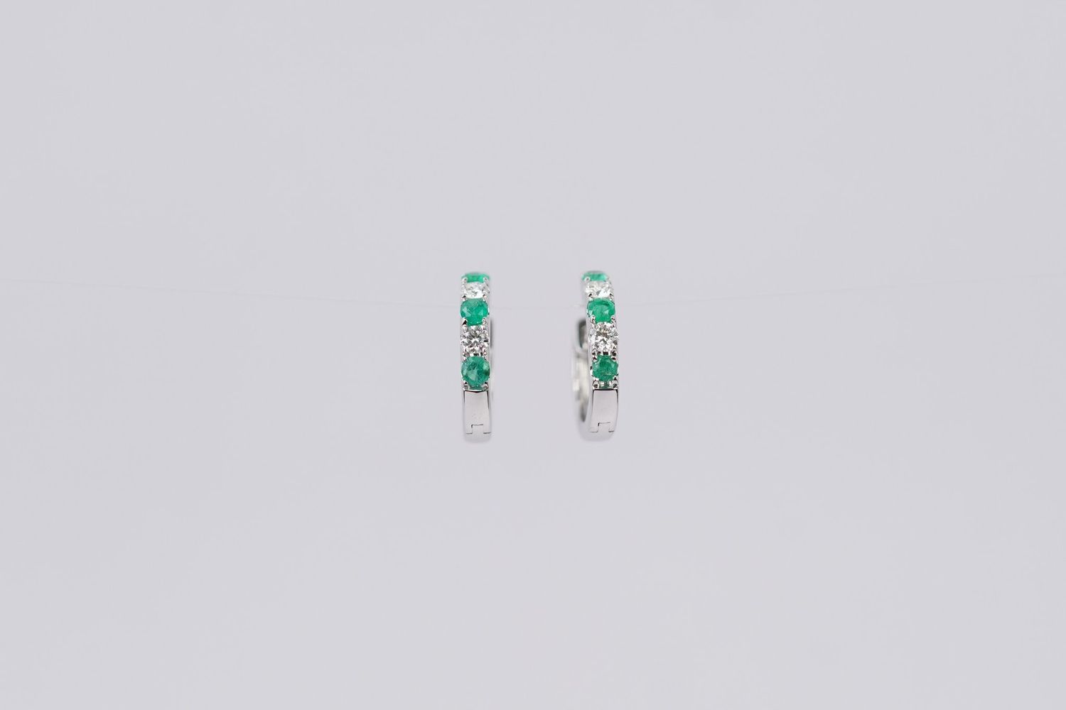 NAA- 14KW 2.10g .36ctw Emerald &amp; Diamond Huggie Hoop Earrings