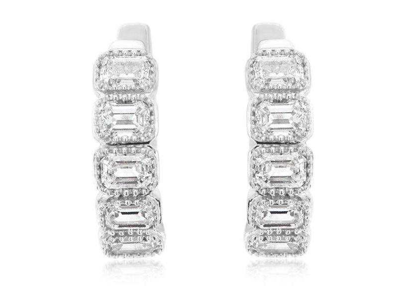 VBAT- 14KW 3.56g 1.08ctw Emerald Diamond Bezel Hoop Earrings