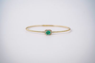 RRIX- 14KY 5.84g .87ctw (.50ctr) Emerald &amp; Diamond Flex Bangle