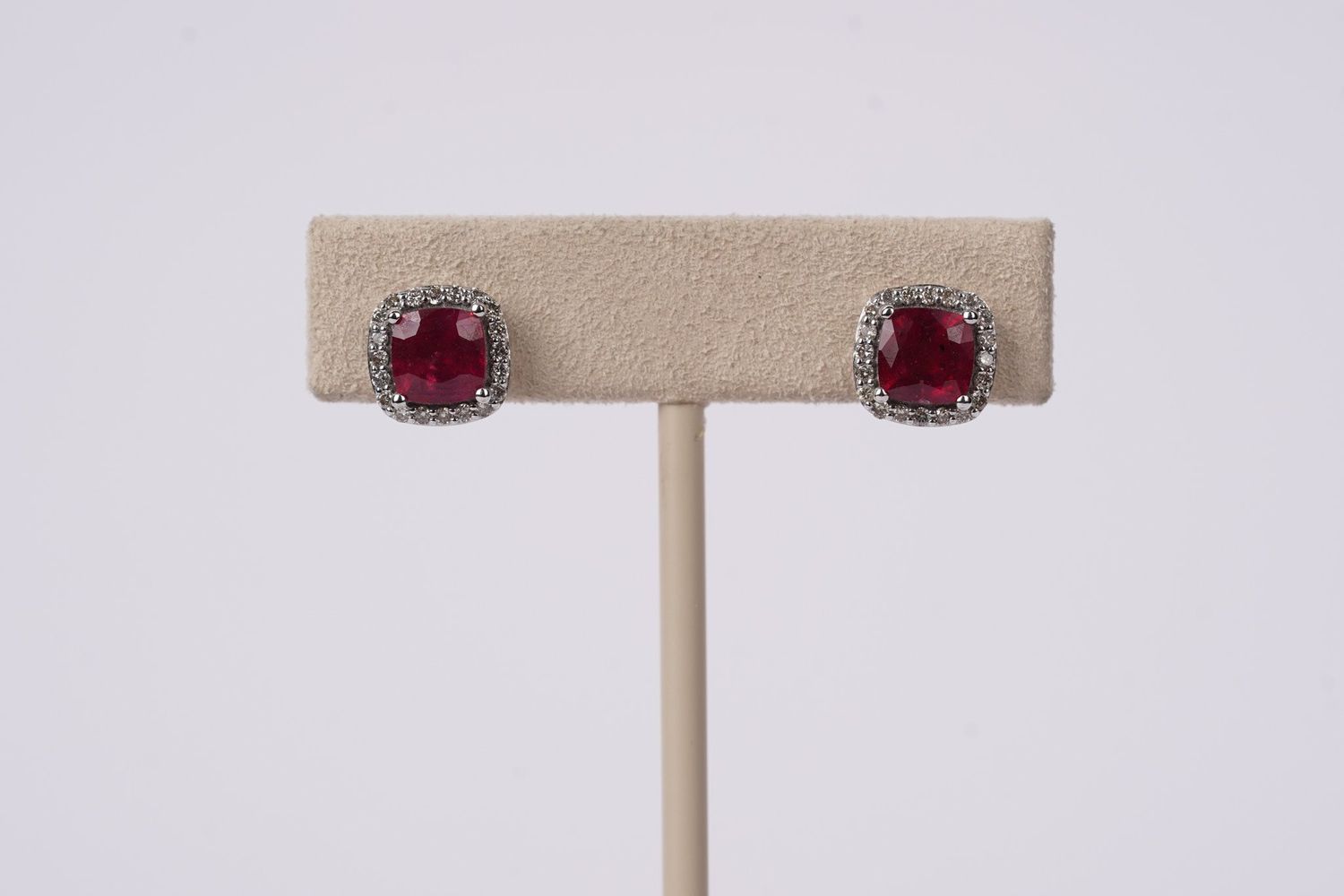 ANI- 14KW 2.30g 3.14ctw (2.80ctrs) Ruby &amp; Diamond Halo Earrings