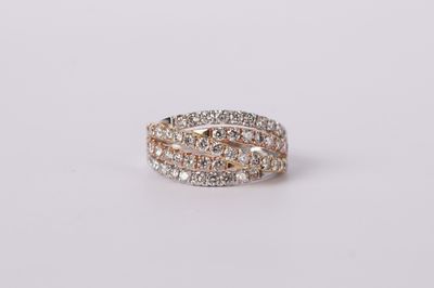 VTPT- 14KWYR 5.51g 1.88ctw Diamond Tri-Tone Crossover Fashion Ring (size 7)