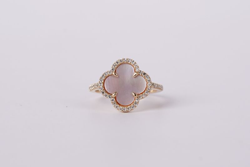 NLL- 14KY 3.68g .31ctw 1.52 Mother of Pearl Fashion Ring (size 7)