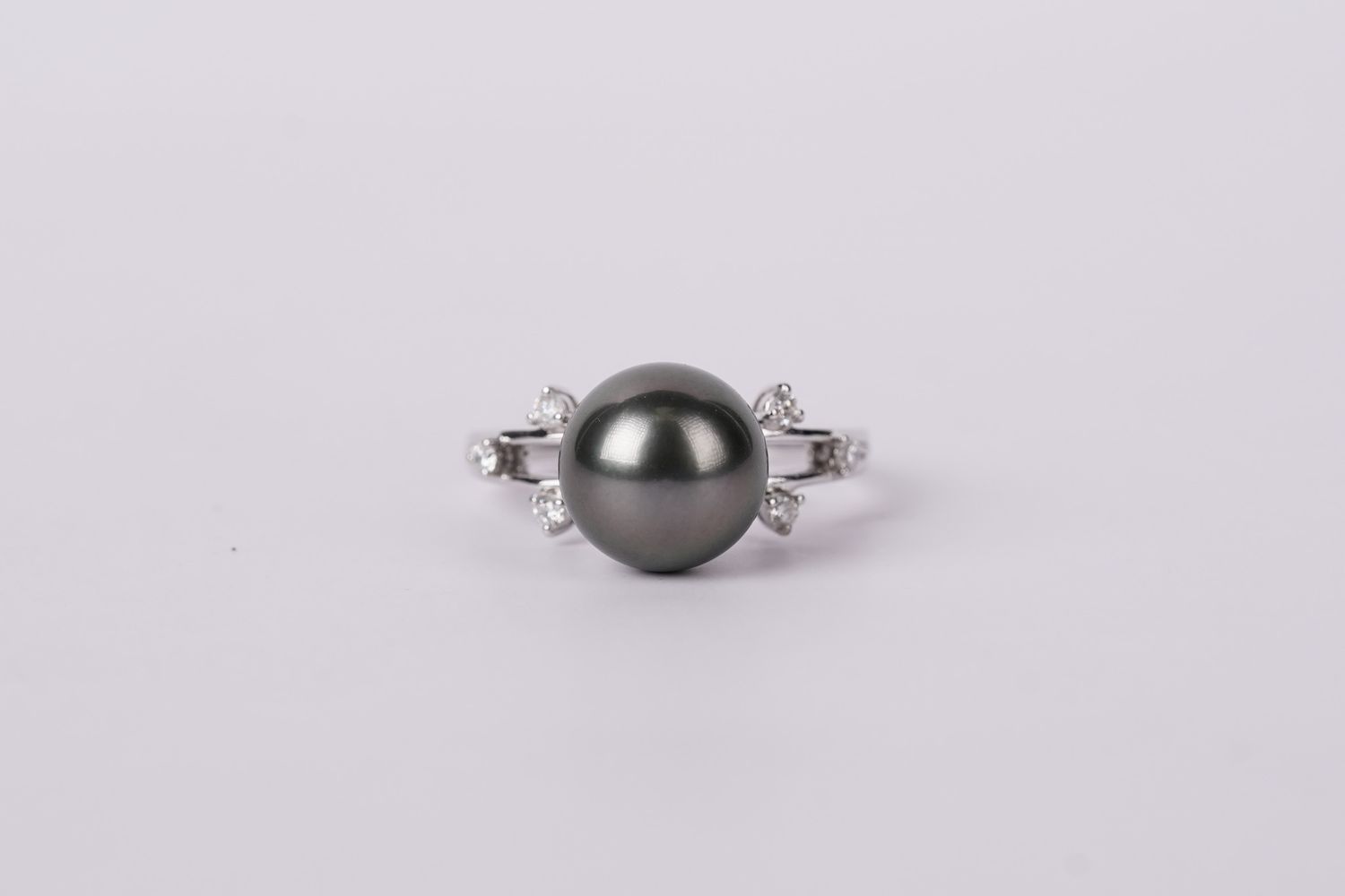 ABI-14KW 2.1g 13ctw Diamond &amp; Tahitian Pearl Ring (size 7)