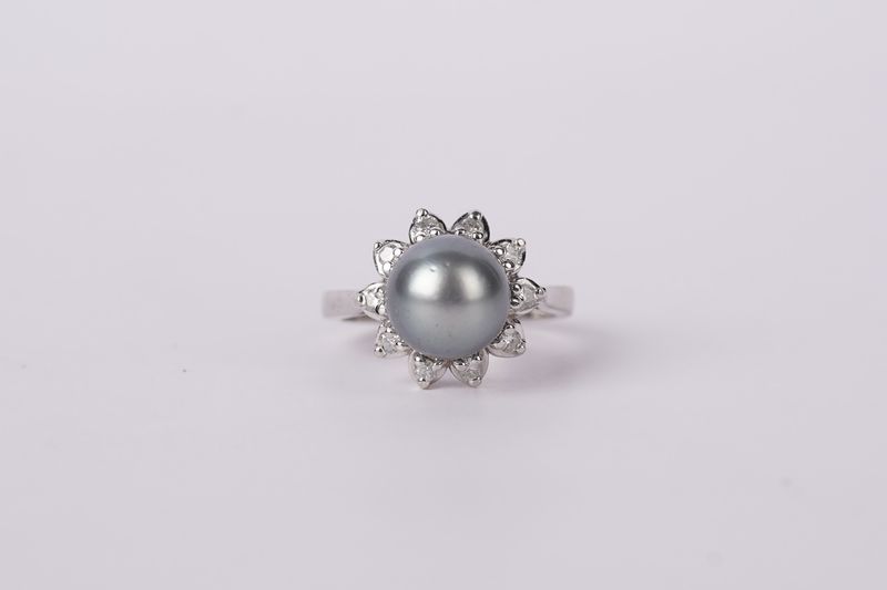 DITX- 14KW 6.25g .30ctw 10mm Tahitian Pearl Halo Ring (size 6.75)