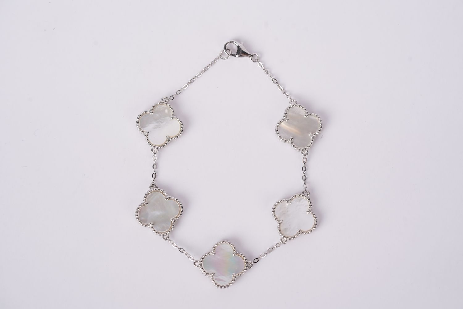 AE- Sterling Silver Mother Of Pearl Alhambra Bracelet 7&quot;