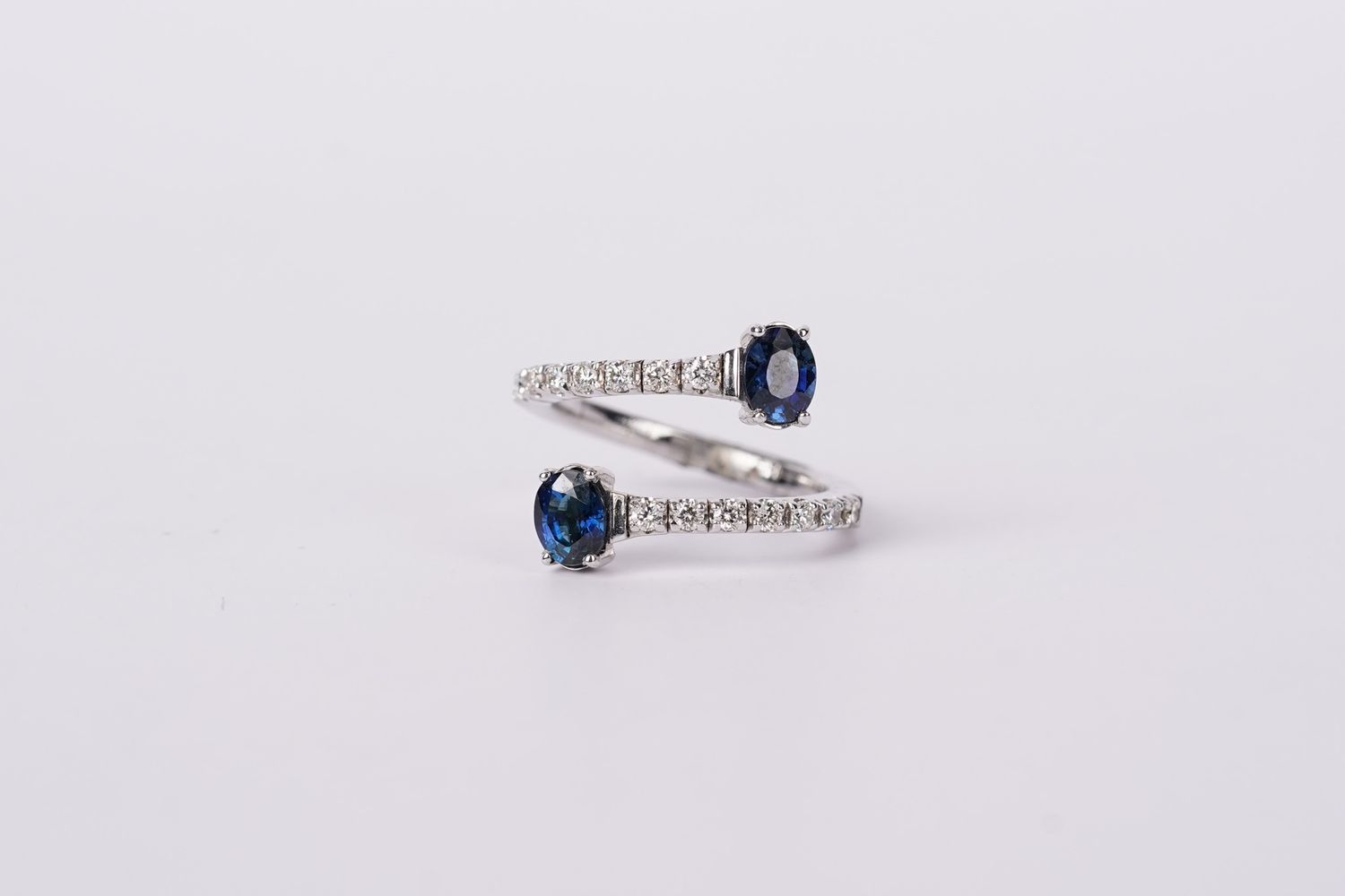 AID-14KW 2.7g 1.36ctw Sapphire &amp; Diamond Bypass Ring (size 7)