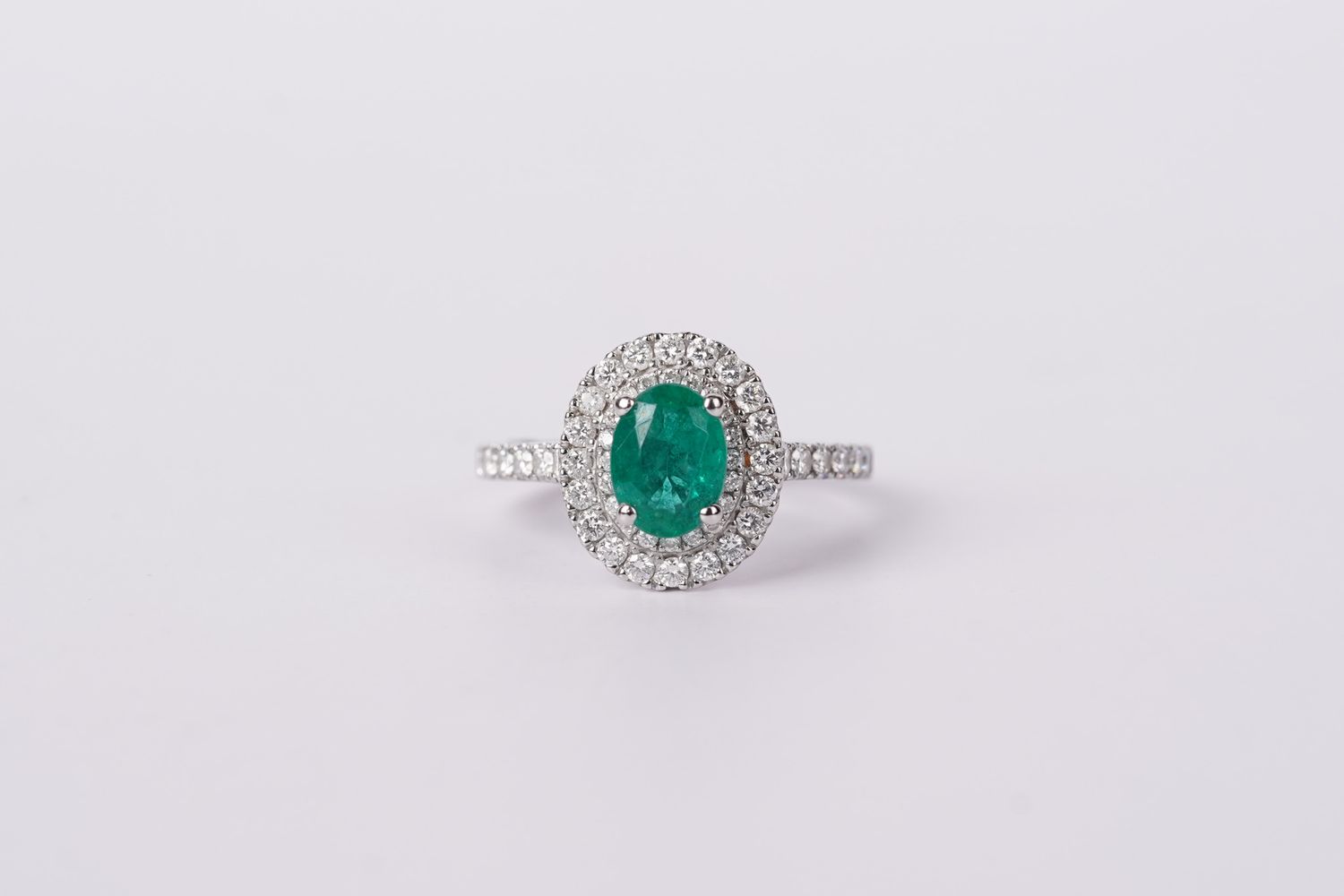 AATT- 18KW 4.39g 1.64ctw (1.00ctr) Emerald &amp; Diamond Halo Fashion Ring (size 6.25)