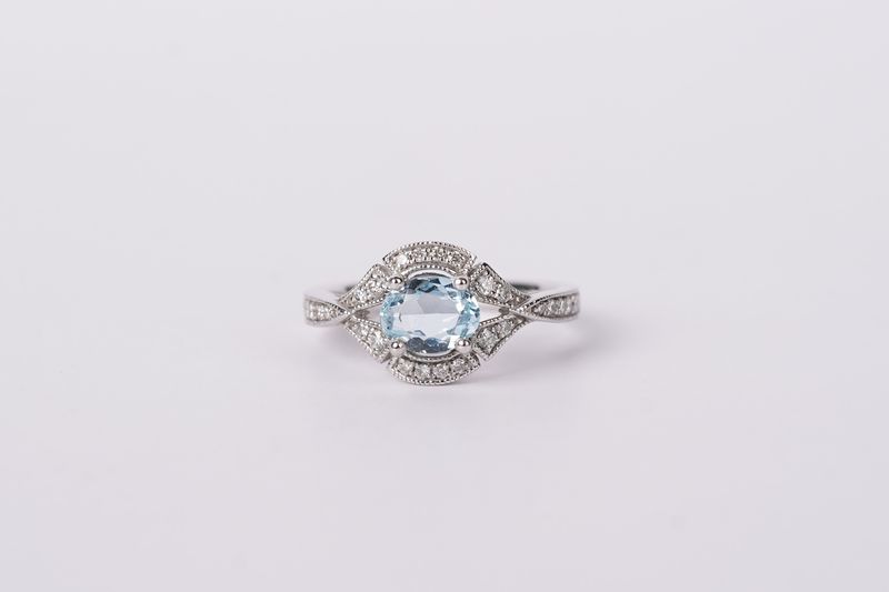 RDTX-Platinum 6.67g 1.21ctw (.95ctr) Aquamarine &amp; Diamond Fashion Ring (size 7)
