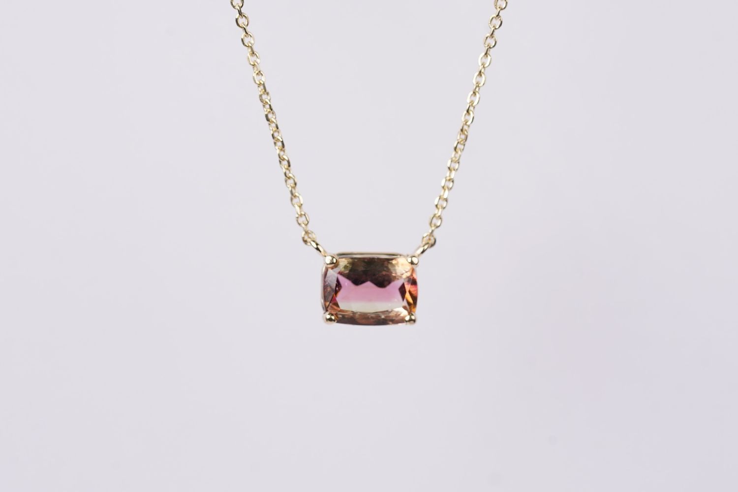 DAT- 14KY 2.49g 1.70ct Strawberry Lemonade Tourmaline Solitaire Pendant 16-18&quot;