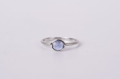 ATT- 14KW 1.6g .86ct Blue Oval Sapphire Bezel Ring (size 7)