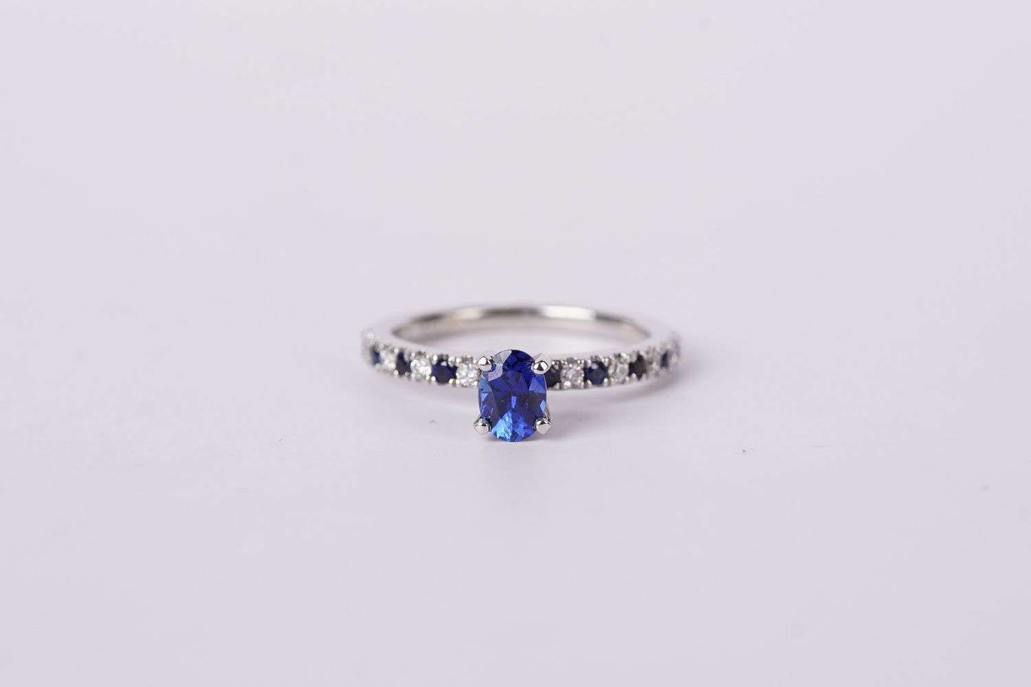 14KW 3.14g 1.00ctw (.70ctr) Sapphire &amp; Diamond Vera Wang Ring (size 6.75)