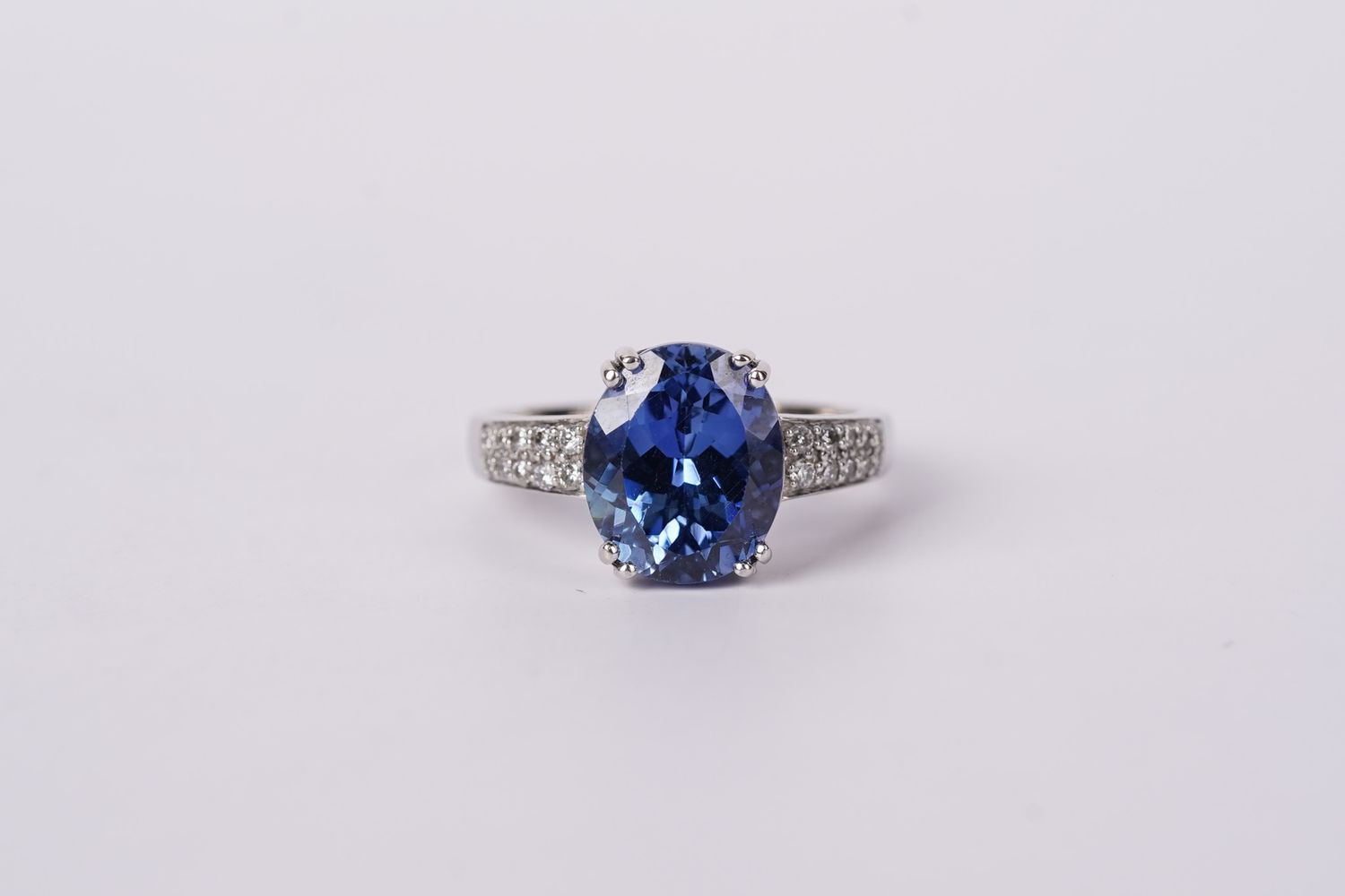 DETX- 14KW 5.55g 5.30ctw (5.00ctr) Tanzanite &amp; Diamond Fashion Ring (size 7.5)