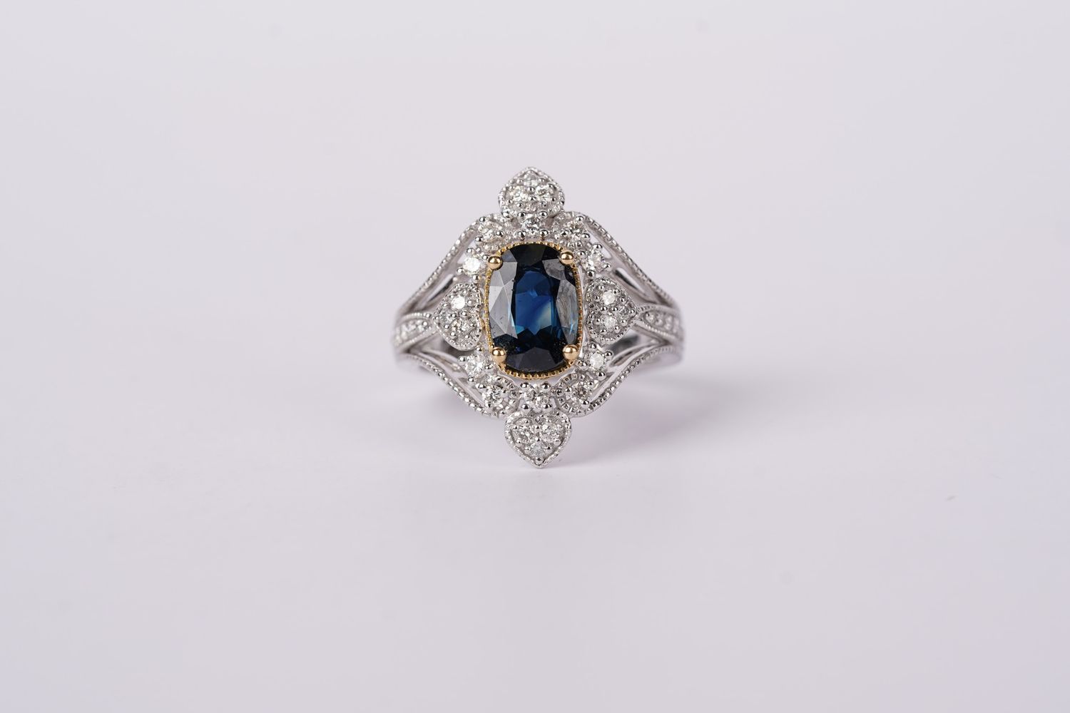 LTTX- Platinum 9.06g 2.43ctw (2.02ctr) Sapphire &amp; Diamond Fashion Ring (size 7)