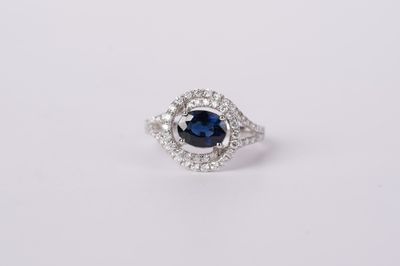 RIIX- 14KW 3.72g 1.97ctw (1.37ctr) Sapphire &amp; Diamond Halo Fashion Ring (size 7.25)