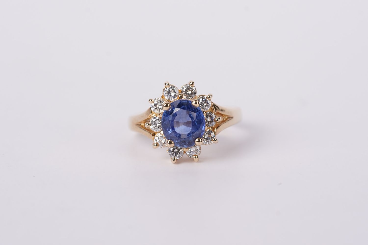 VETT-14KY 5.04g 3.35ctw (2.75ctr) Sapphire &amp; Diamond Halo Ring (size 7)