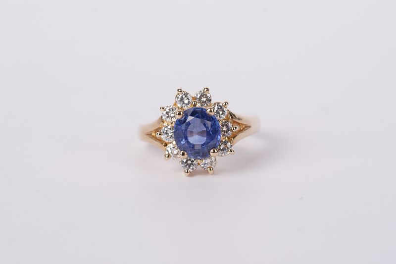 VETT-14KY 5.04g 3.35ctw (2.75ctr) Sapphire &amp; Diamond Halo Ring (size 7)