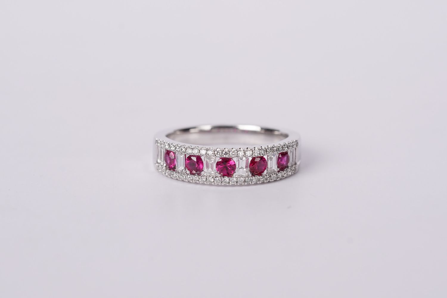 VVIB- 18KW 5.14g .98ctw Ruby &amp; Diamond Fashion Ring (size 6.5)