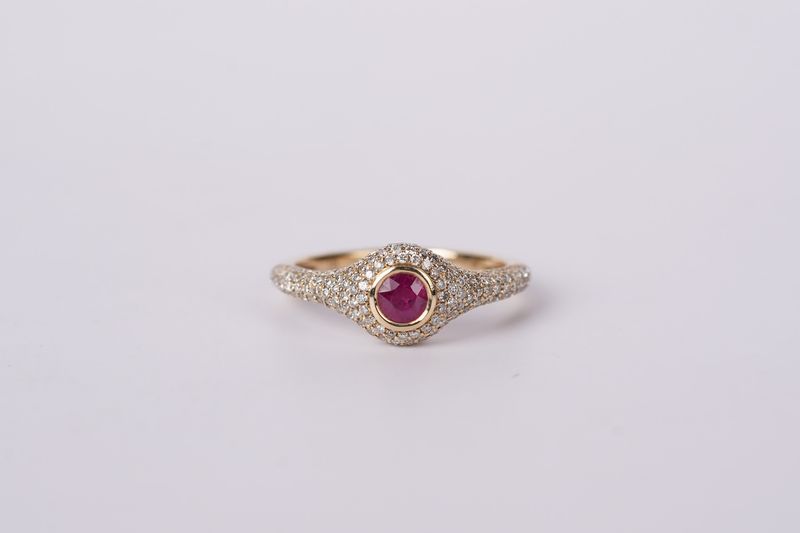 14KY 2.7g .80ctw (.33ctr) Ruby &amp; Diamond Pave Ring (size 7)