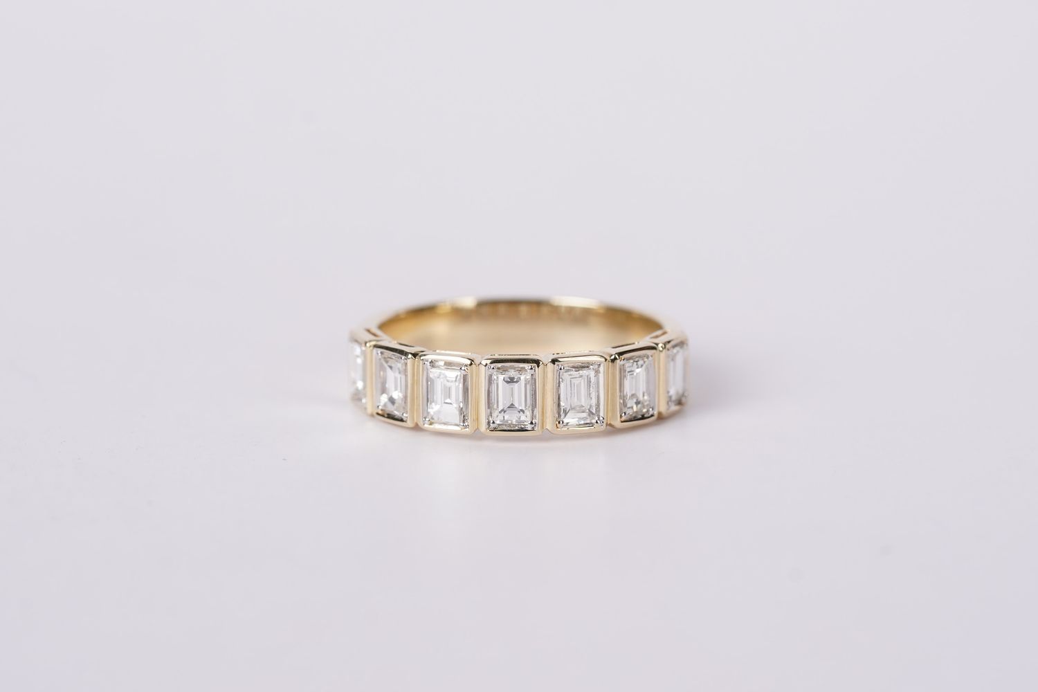 VTPT- 14KY 4.08g .89ctw Baguette Bezel Fashion Ring (size 7.25)