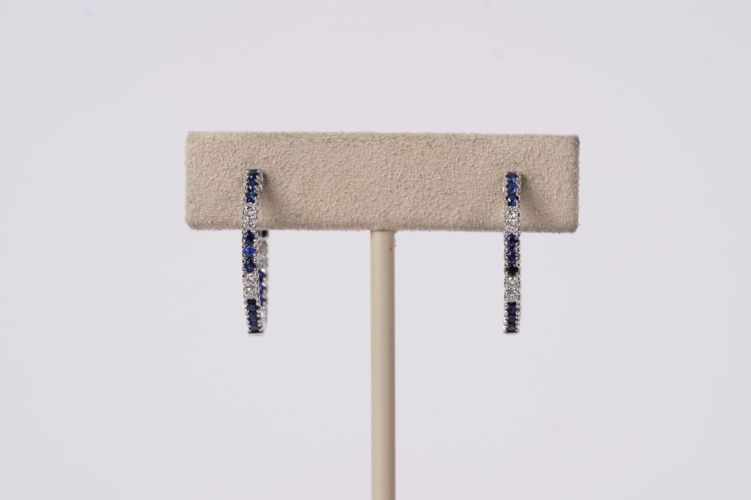 DETX- 14KY 3.18g .72ctw Sapphire &amp; Diamond Inside/Out Hoop Earrings