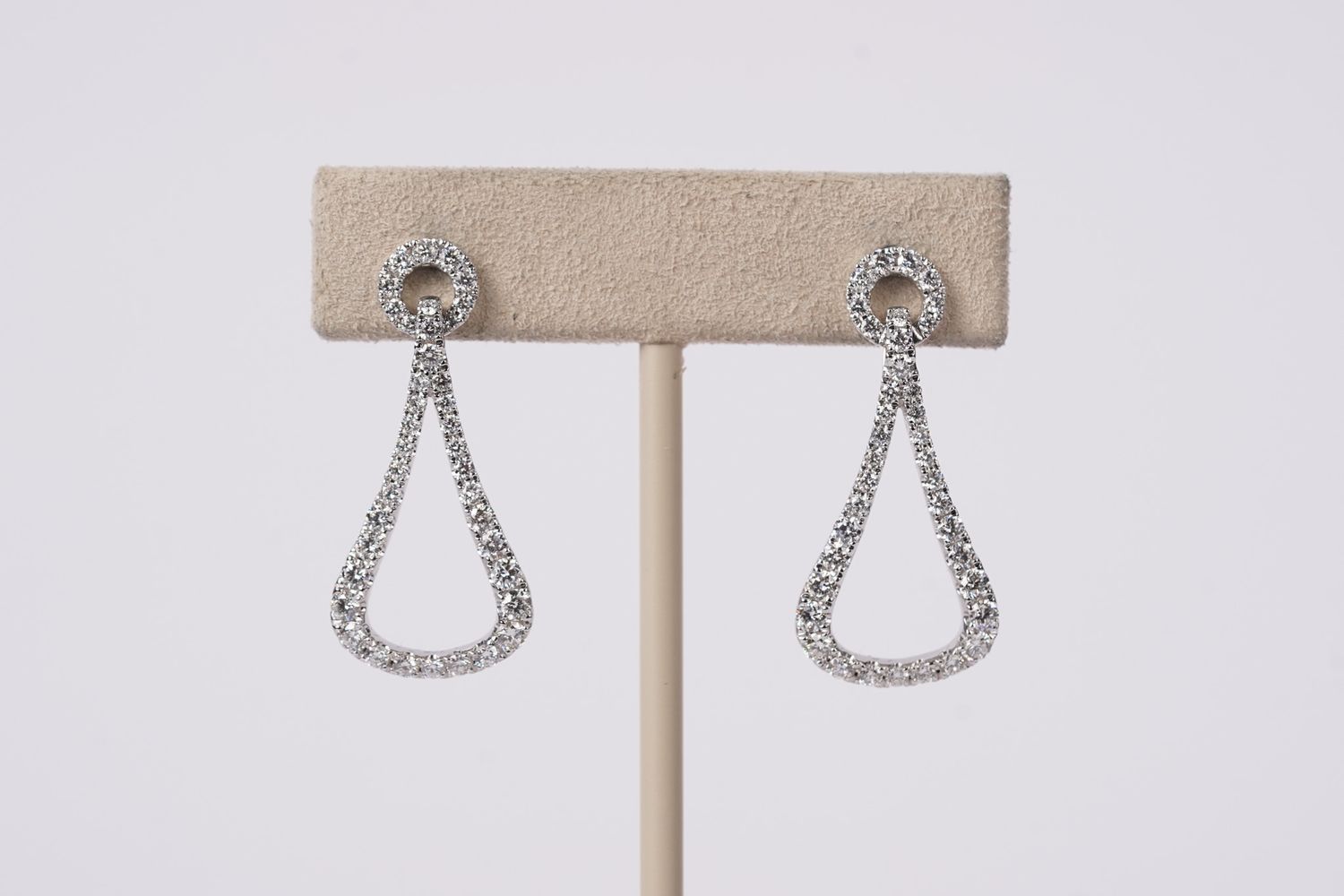 VATT- Platinum 6.78g 1.60ctw Diamond Dangle Earrings