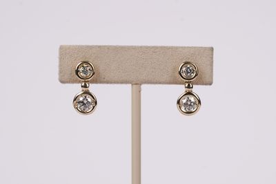 VVDI- 14KY 3.16g 1.27ctw Diamond Dangle Earrings