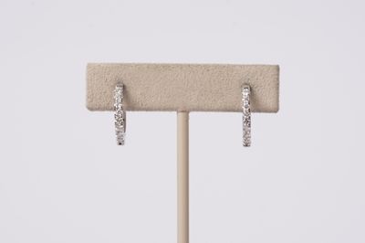DTTX- 14KW 2.38g .38ctw Diamond Hoop Earrings