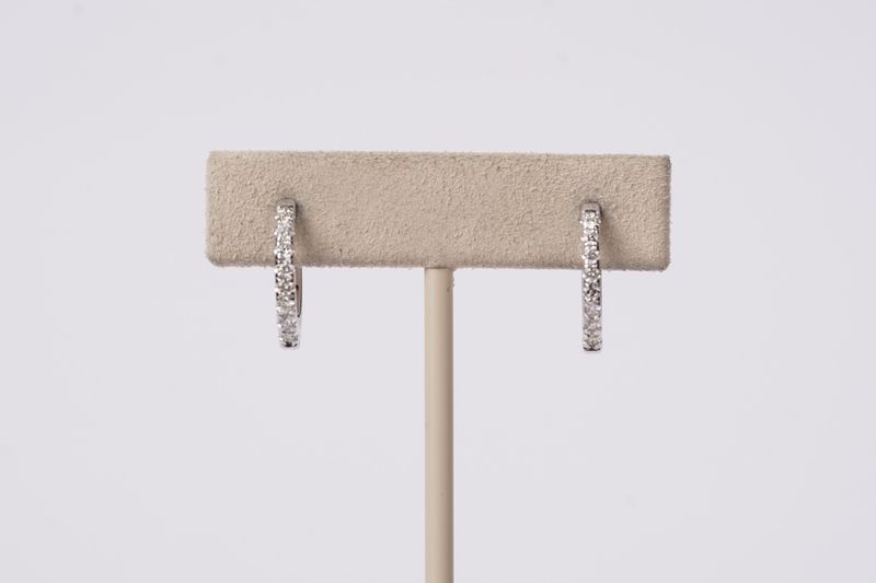 DTTX- 14KW 2.38g .38ctw Diamond Hoop Earrings
