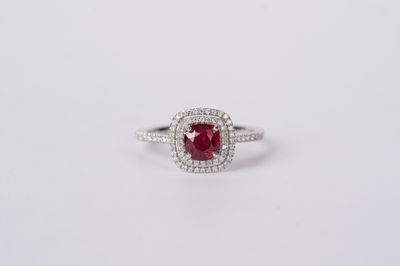 VTPT- 18KW 2.92g 1.28ctw (1.02ctr) Mozambique Ruby &amp; Diamond Fashion Ring (size 7)